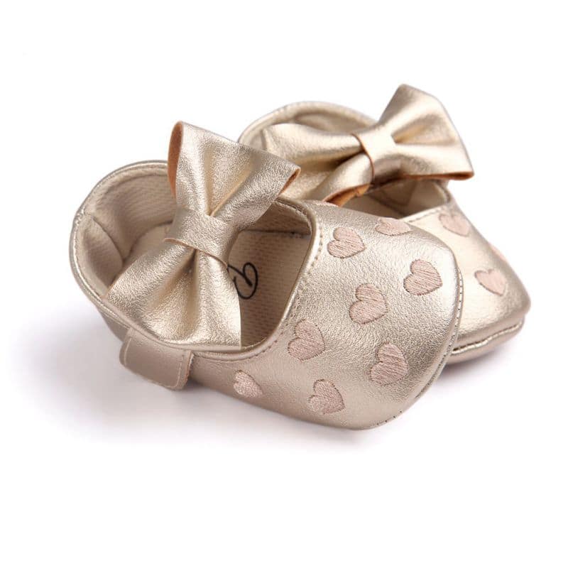 Loafers för babyflickor med hjärtmönster