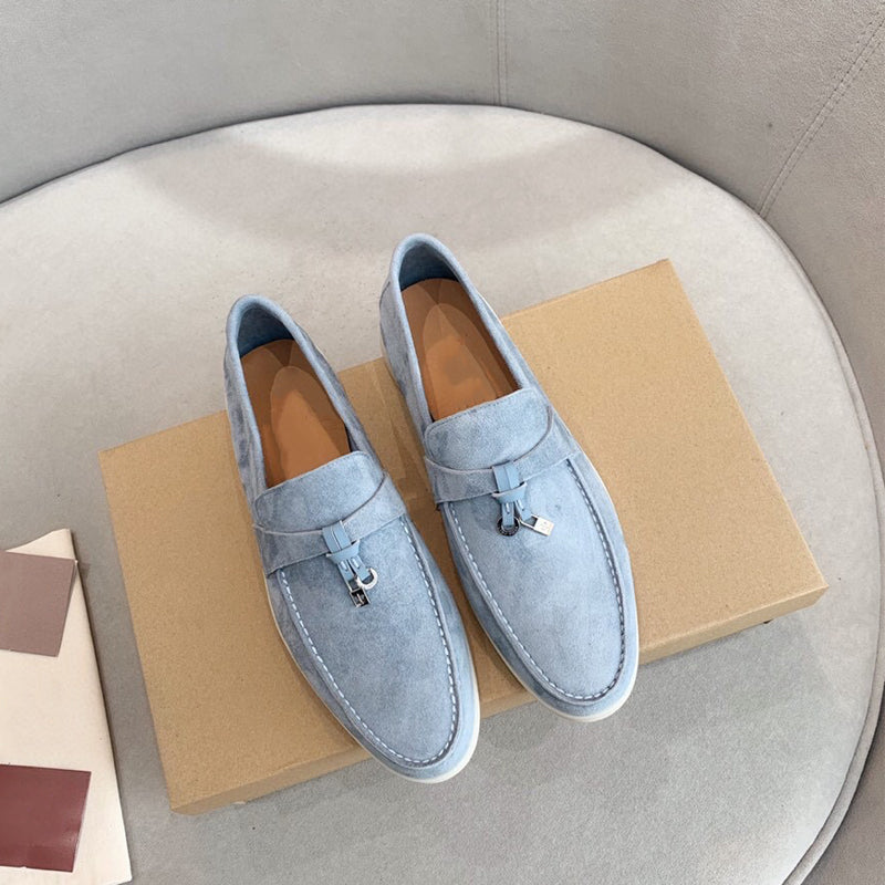 Blå loafers med tofsar och eleganta detaljer för herrar