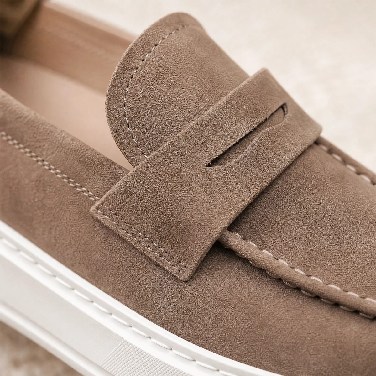 Loafers med tjock sula och slejf, kamel
