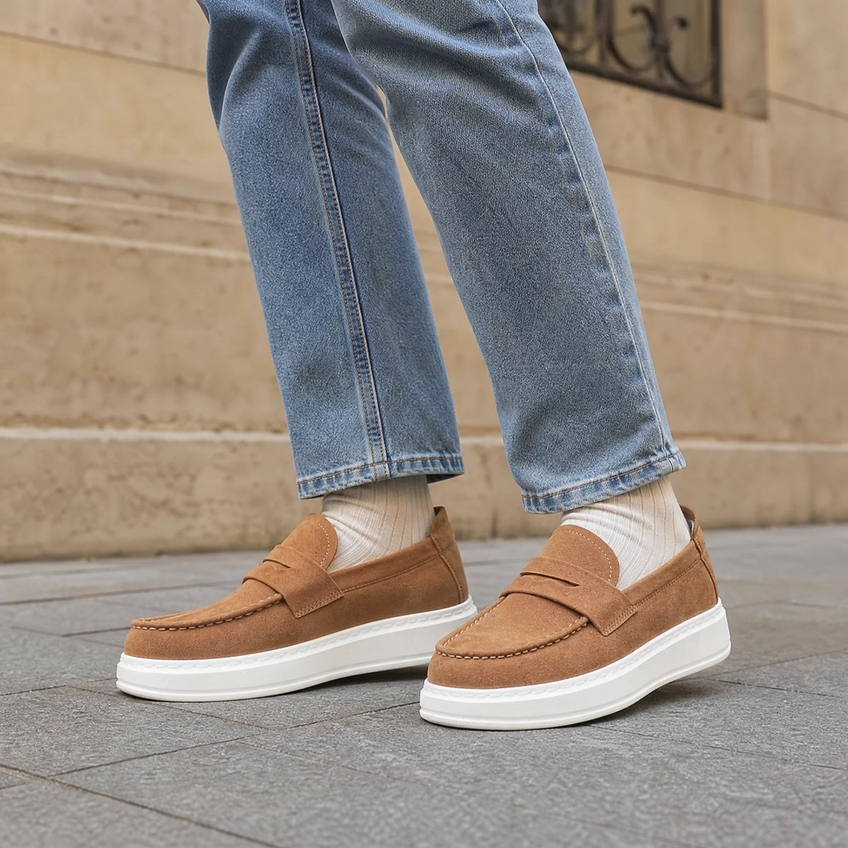 Loafers med tjock sula och slejf, taupe Bild