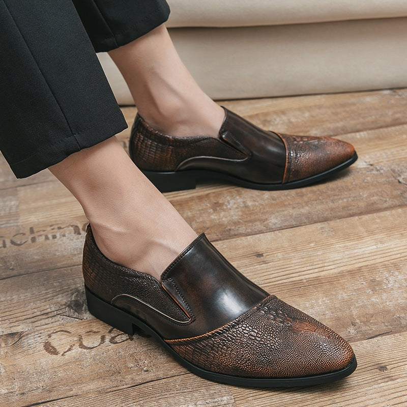 Lackerade loafers med krokodileffekt i lyxutförande för herrar, bild 11 av 19