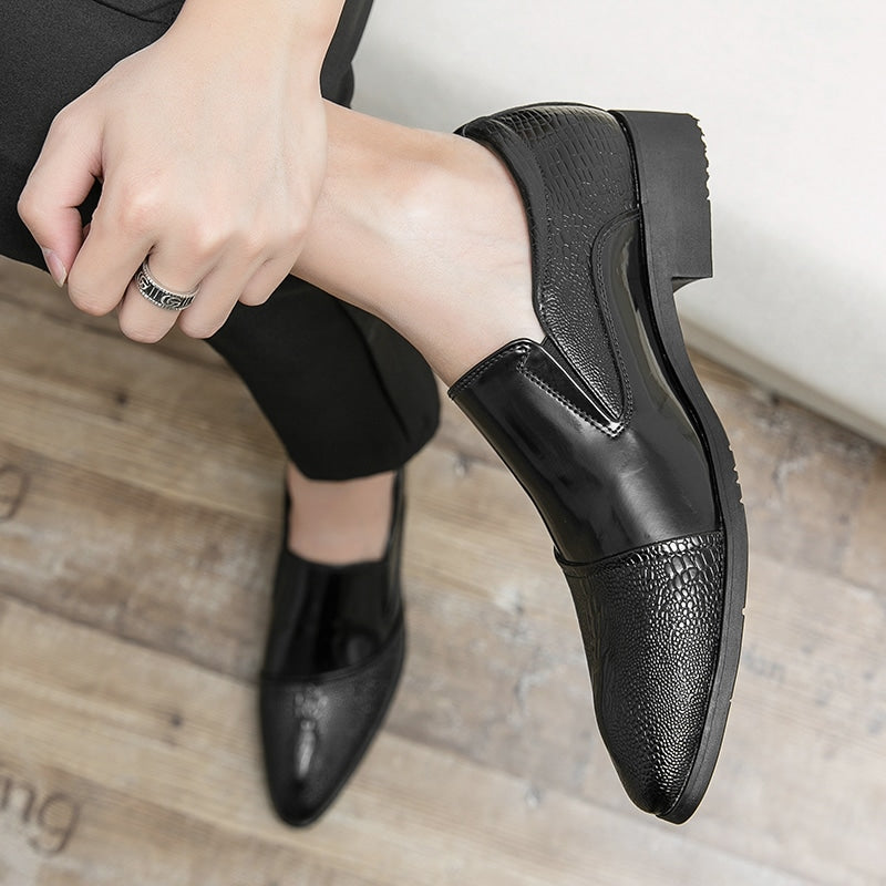 Lackerade loafers med krokodileffekt i lyxutförande för herrar, bild 16 av 19