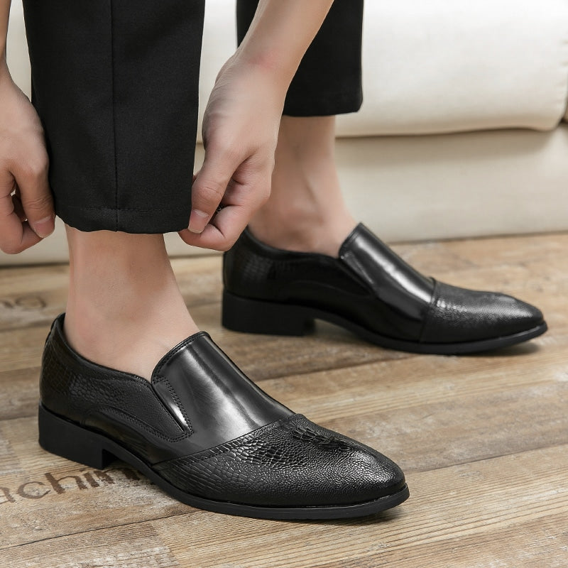 Lackerade loafers med krokodileffekt i lyxutförande för herrar, bild 17 av 19
