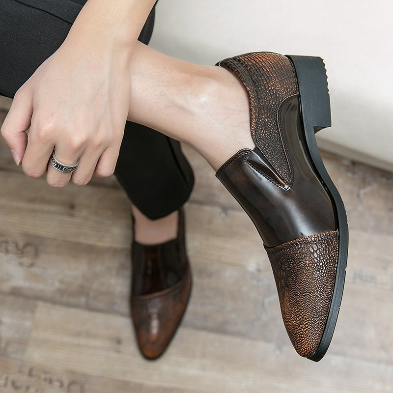 Lackerade loafers med krokodileffekt i lyxutförande för herrar, bild 10 av 19