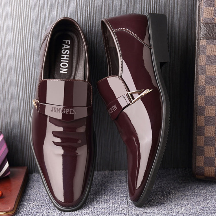 Lyxiga bruna lackloafers, bild 4 av 6