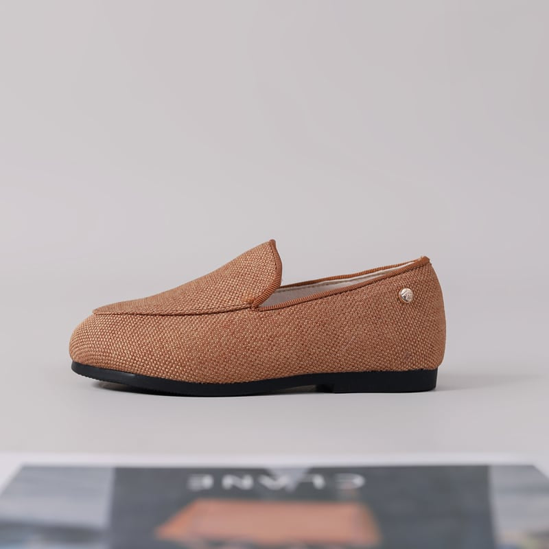 Mjuka loafers att slippa på – avslappnad stil, bild 4 av 7