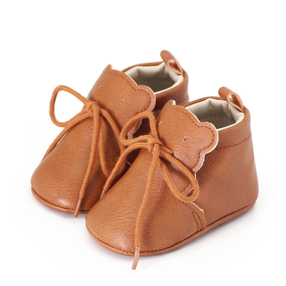 Mjuka loafers med snörning och björntungsdetalj för baby, bild 4 av 9