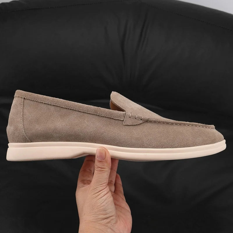 Mjuka loafers i mocka för herr med ljus sula, kamel, bild 8