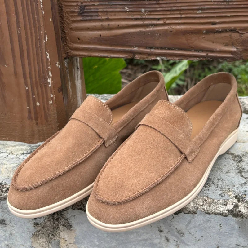 Mjuka loafers i mocka för herr med ljus sula, taupe, bild 9