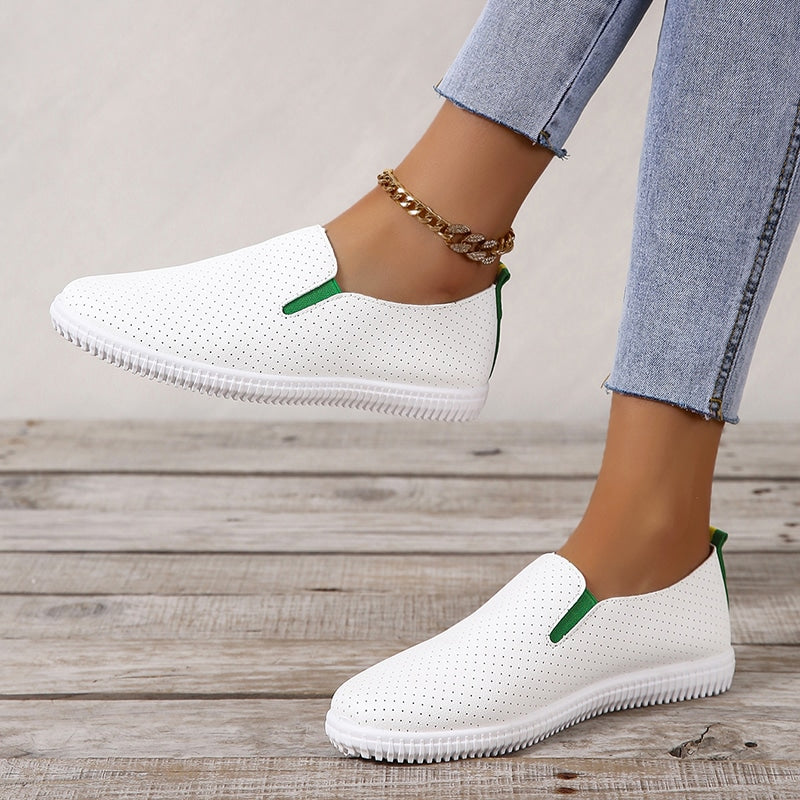 Mjuka perforerade loafers i vitt läder, bild 6 av 6
