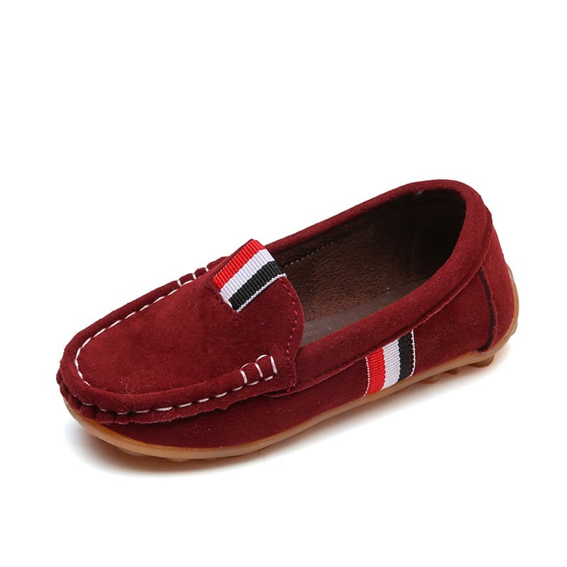 Mjuka slip-on-mockasiner i rött för pojkar.