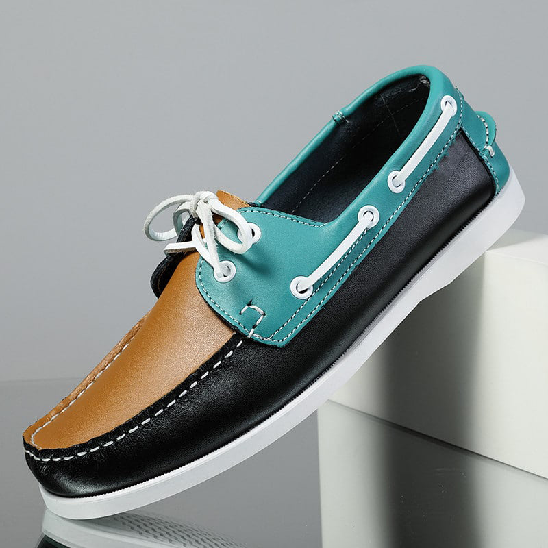 Formella flerfärgade loafers i båtmodell med snörning för herrar