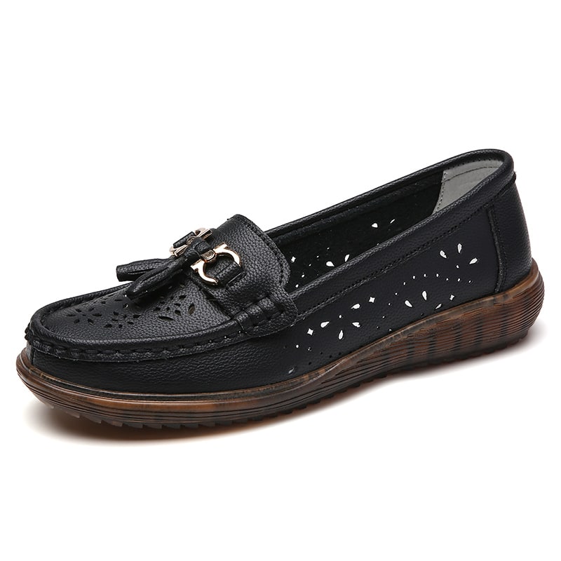 Svarta loafers med tofsar att dra på för dam