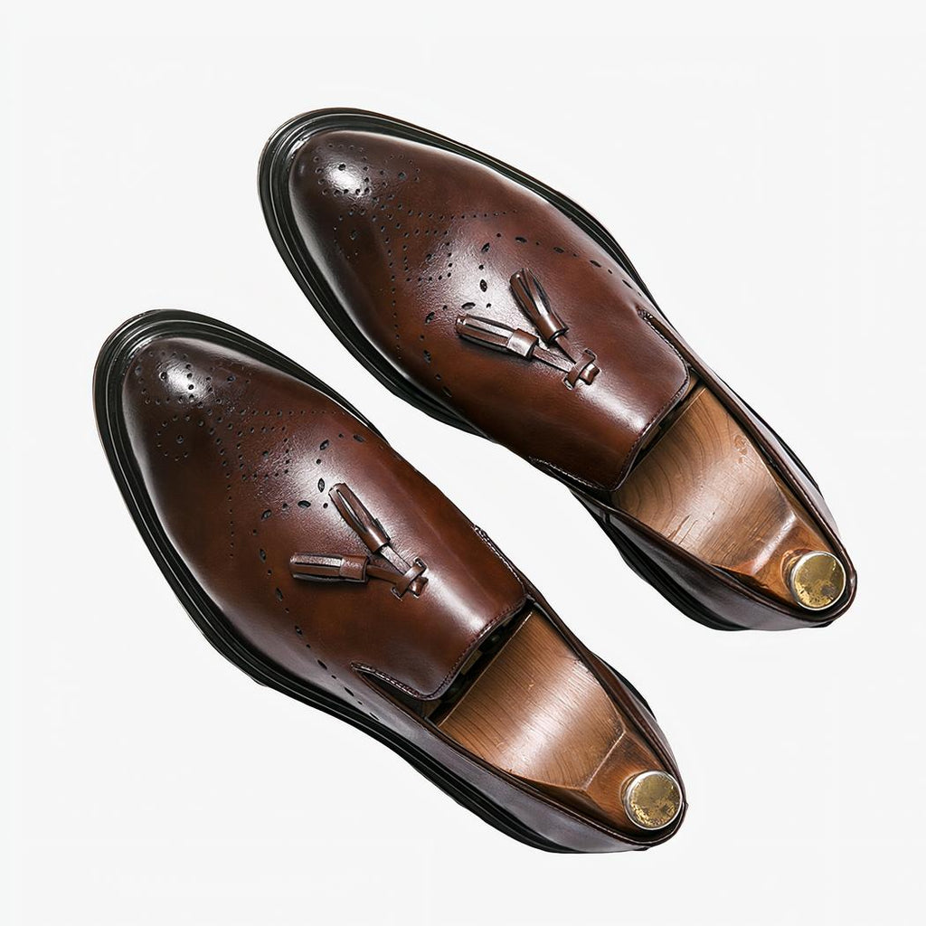 Klassiska loafers med tofsar för herr
