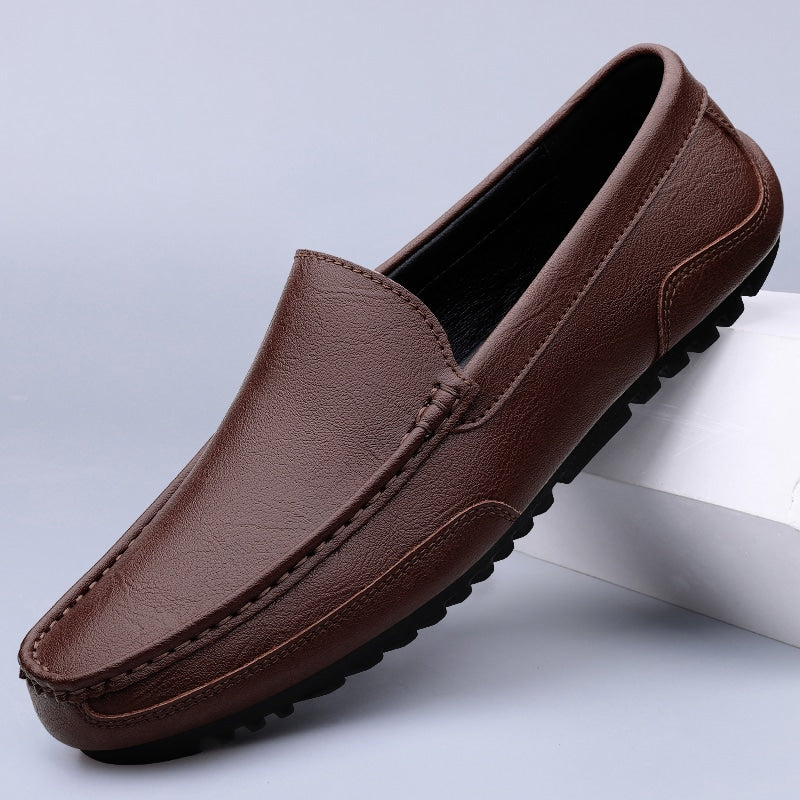 Klassiska bruna loafers i äkta läder med andningsförmåga