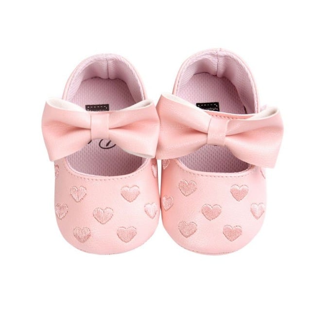 Rosa loafers för babyflickor med hjärtmönster