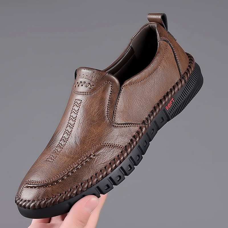 Bruna loafers i syntetiskt läder för herr med ortopedisk sula