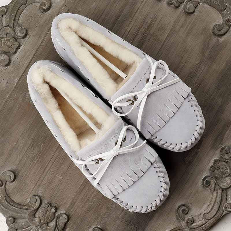 Fodrade grå mockasinloafers med rosett för damer