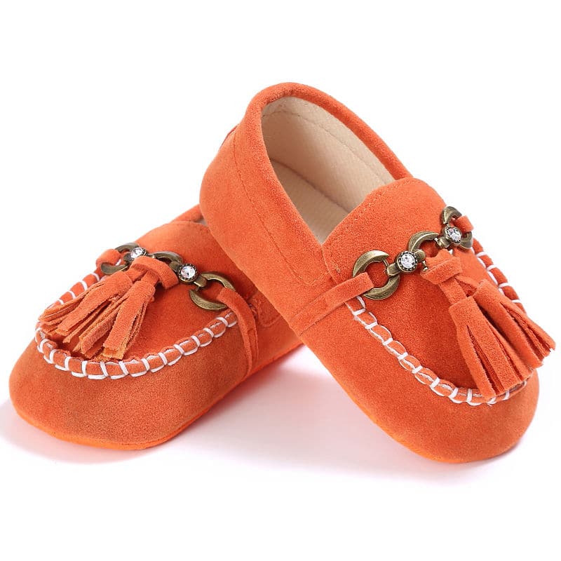 Orange mockasinloafers i mocka för babyflickor