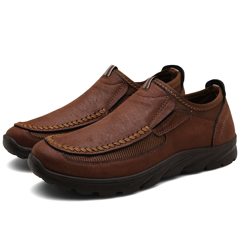 Ortopediska och avslappnade bruna loafers för herrar