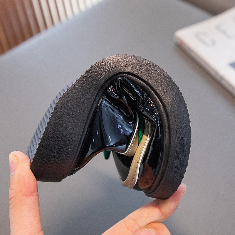 Loafers i brittisk stil för flickor, bild 5 av 7