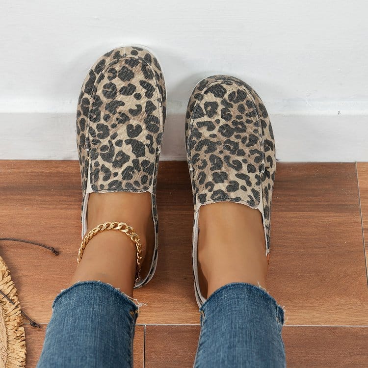 Loafer instappmules i leopardmönstrad canvas med tjock sula, bild 4 av 4