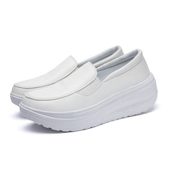 Ortopediska loafers i syntetläder med platå, Vit