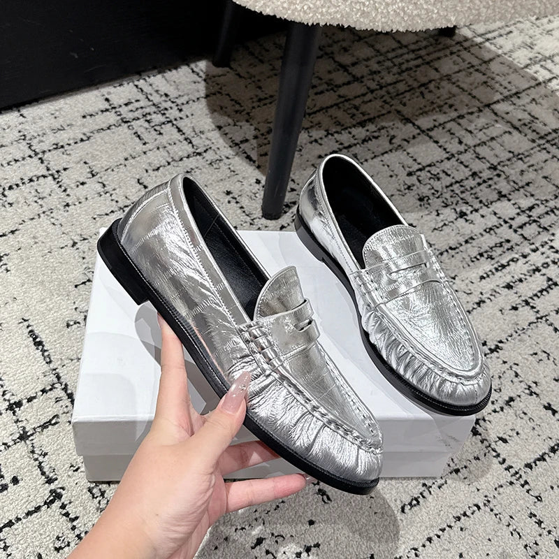 Penny loafers dam burna med jeans