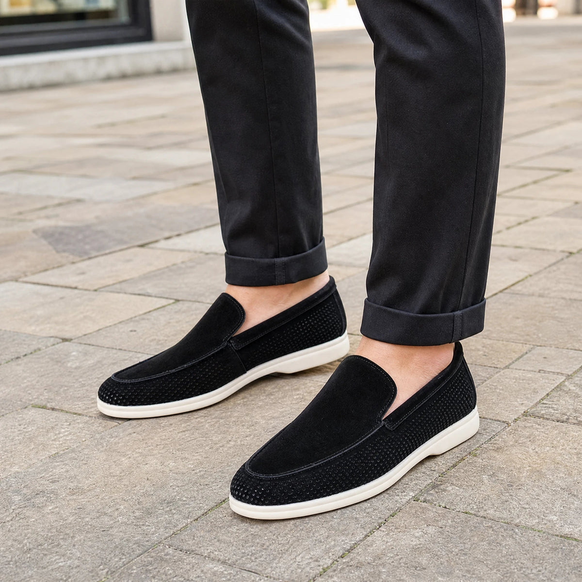 Perforerade loafers för herr, svarta, beige eller gröna, beige Bild
