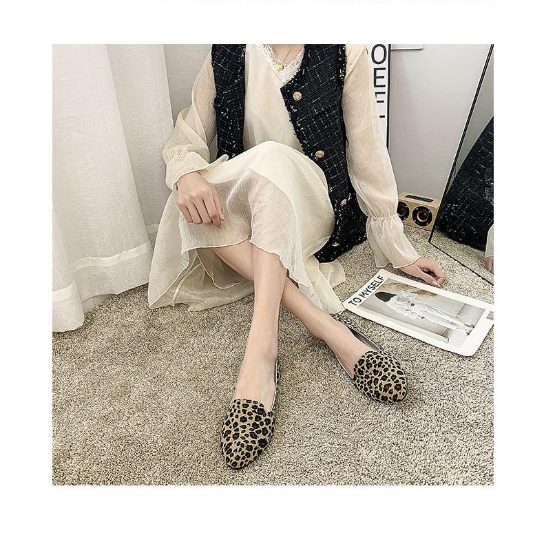 Platta loafers med leopardmönster för kvinnor, bild 6 av 8