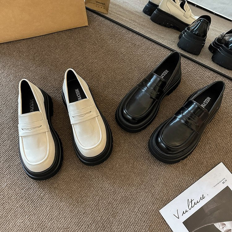 Loafers i brittisk stil med platåsula för kvinnor, bild 2 av 4