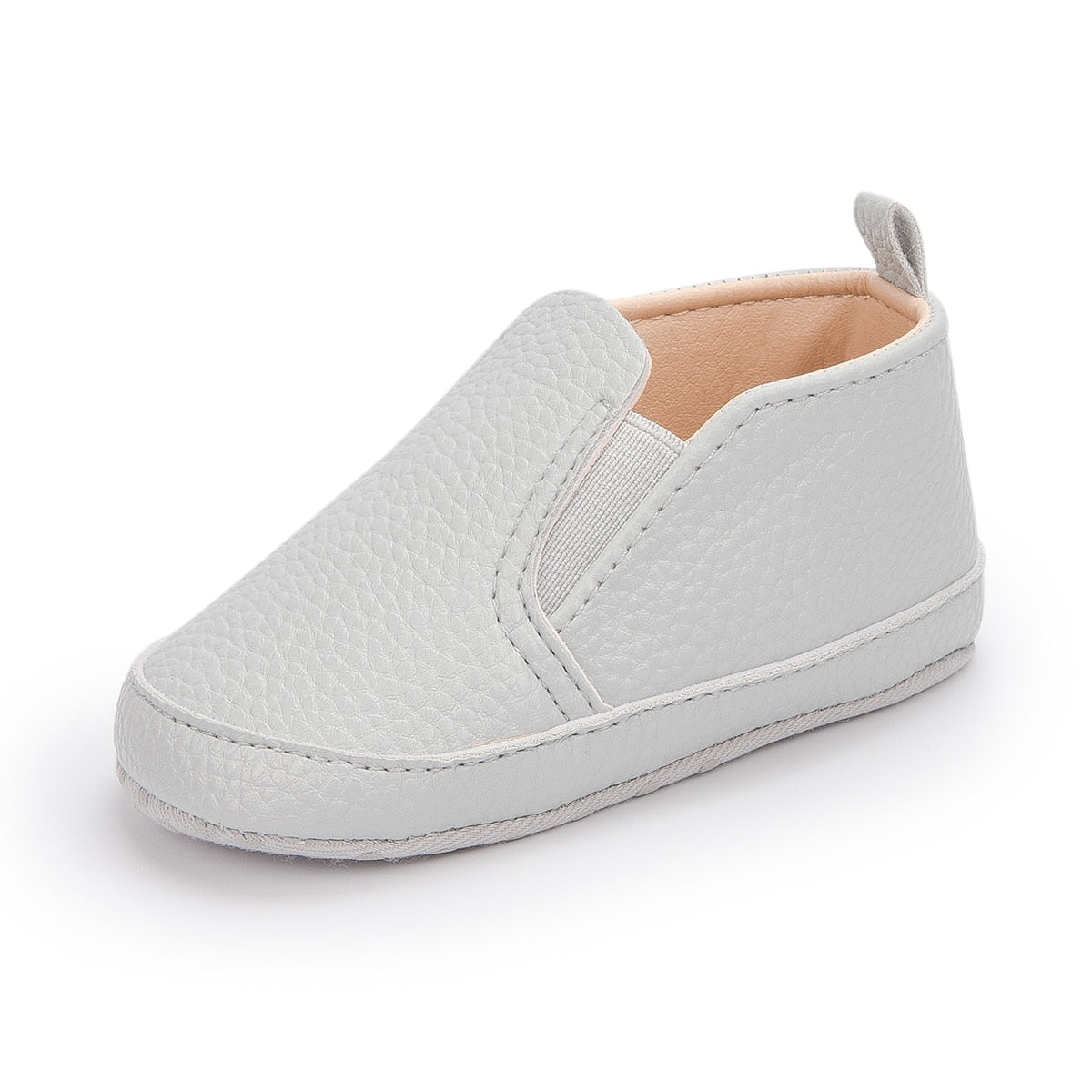 Enkla grå slip-on-loafers i syntetläder för baby