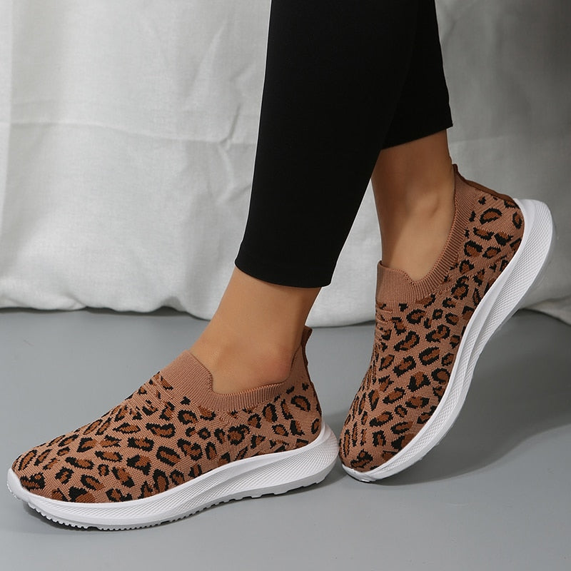 Sportloafers i leopardmönstrad mesh för kvinnor, bild 4 av 6