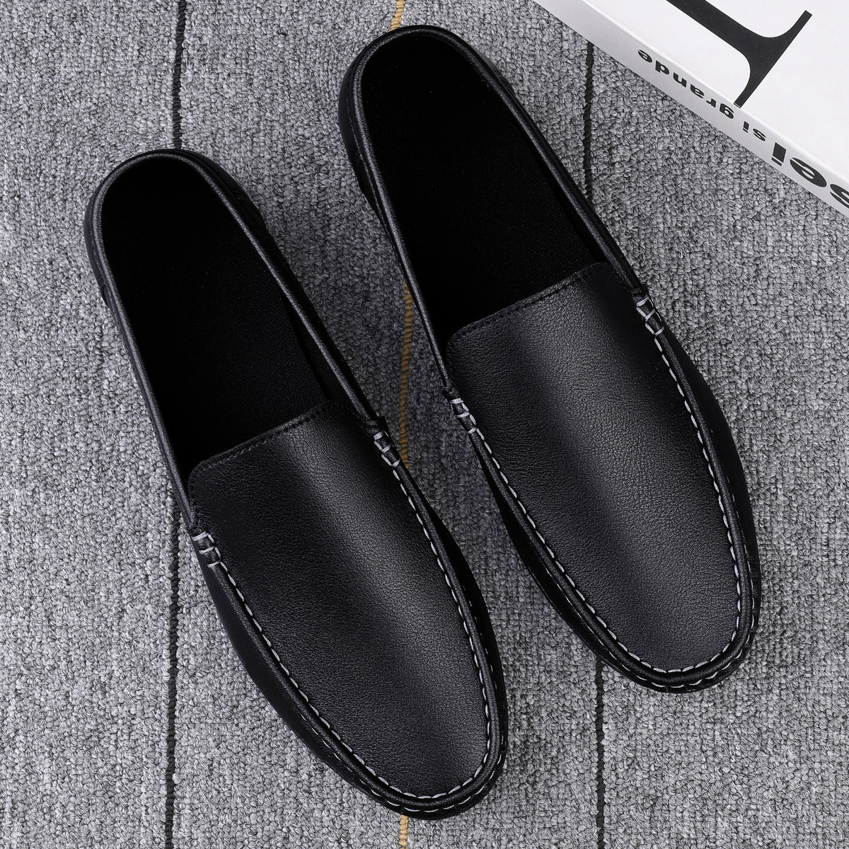 Superlätta loafers i konstläder för herrar, bild 5 av 7