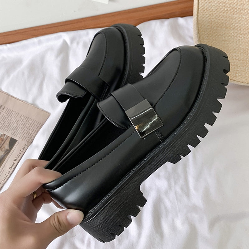 Svarta British loafers med plattform för kvinnor