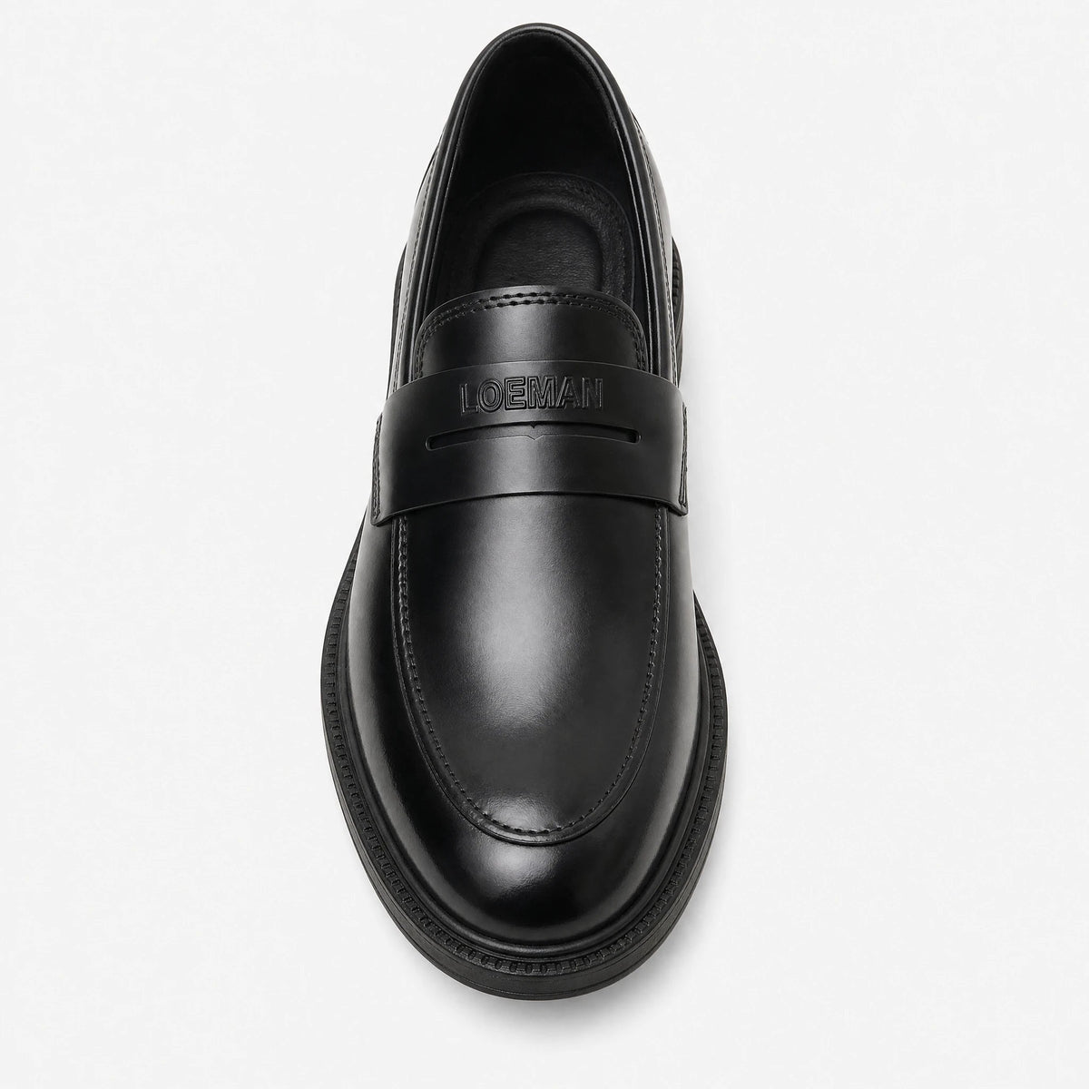 Loafers i konstläder med ton-i-ton-sömmar Bild