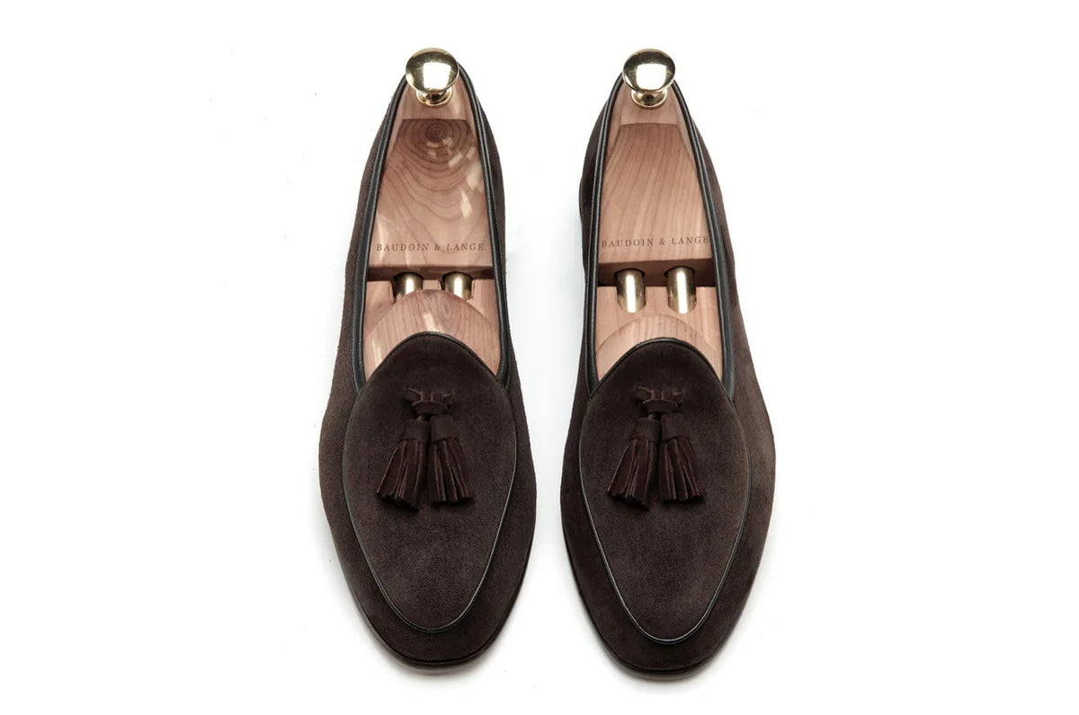 Bruna loafers med tofsar i äkta mocka för herrar