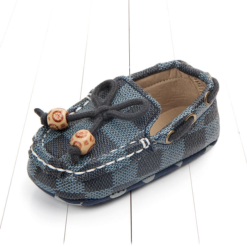 Trendiga rutiga grå loafers med dekorativa pärlor för baby
