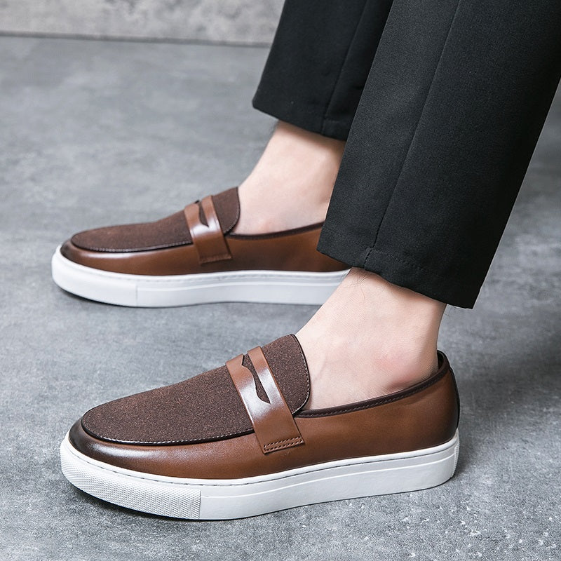 Tvåfärgade bruna loafers för herr med texturerad detalj, brun
