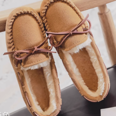 Loafers i mocka med foder